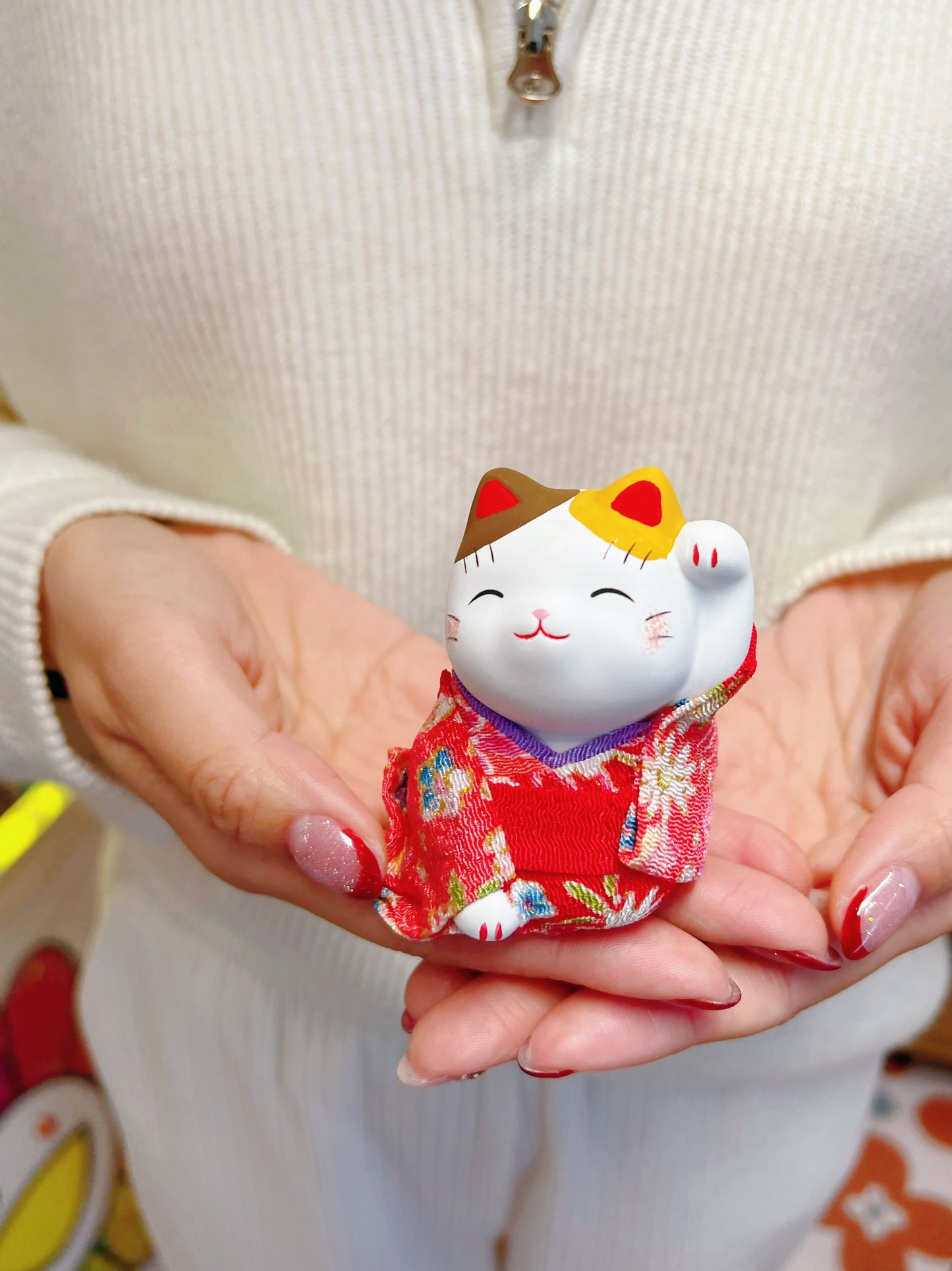 Yakushigama, Maneki Neko Beckoning Cat,Lucky Cat,left hand up fortune cat approx. 7cm high #7357