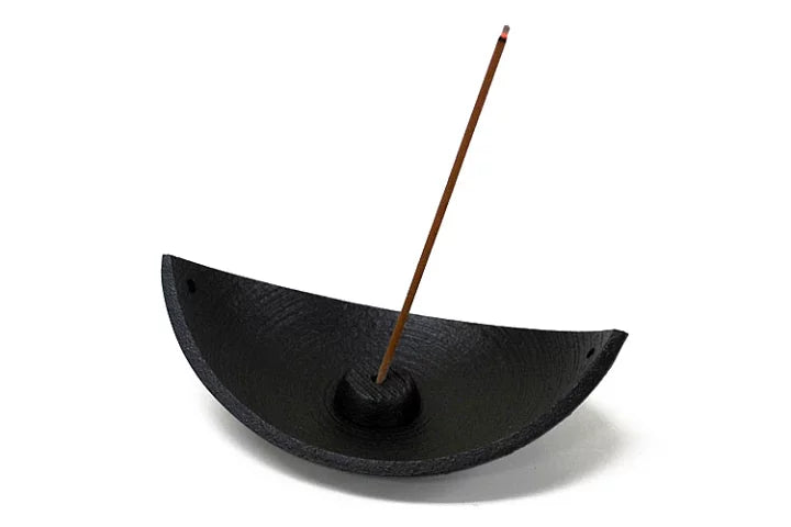 Japan Chushin Kobo Cast Iron Incense Tray (Size S) – Made in Japan – Bamboo Leaf Boat #79813