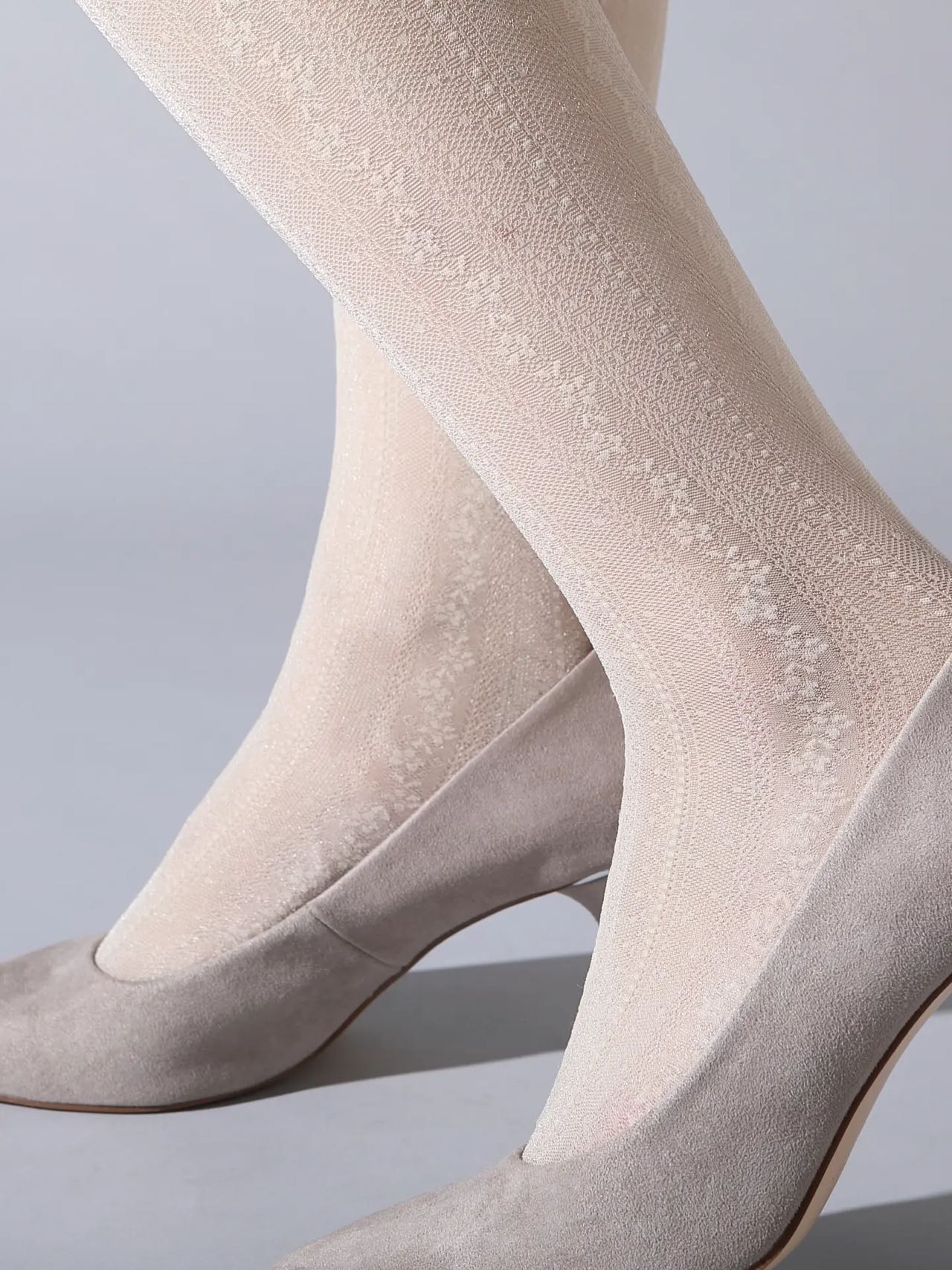 Japan Tabio Lace Flower Pantyhose, Stockings M-L fits (150cm-165cm)