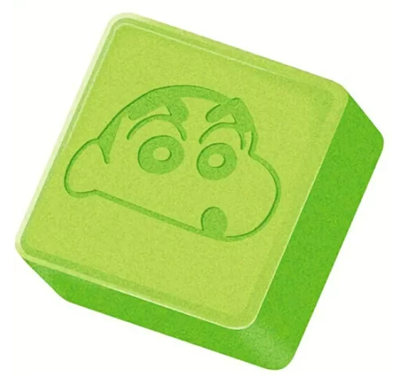 Japan BANDAI Toys Bath Ball, Soaking Ball, Dissolved with Toys Floating Out【Crayon Shinchan】Small size