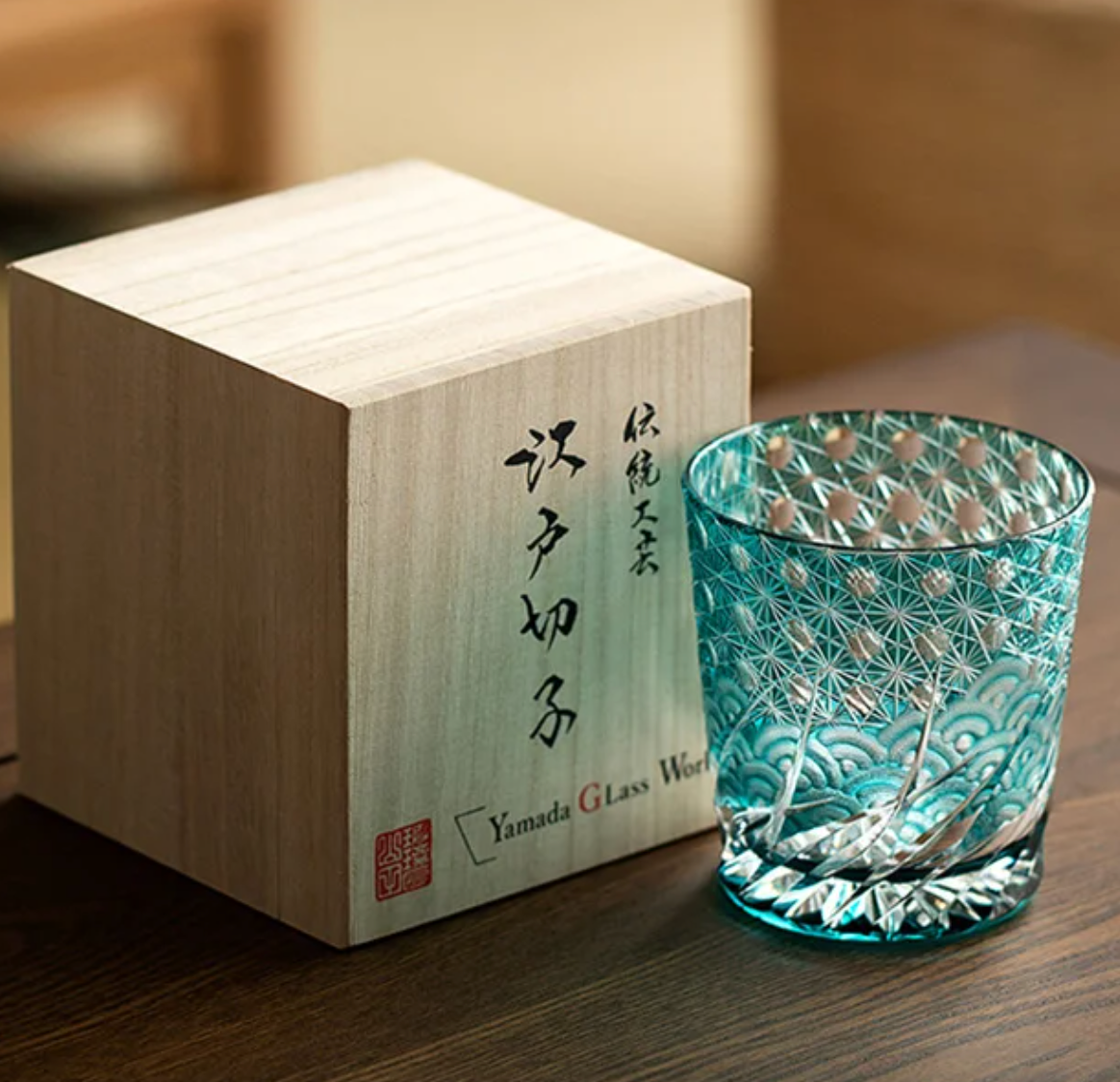 Yamada Edo Kiriko Whiskey Glass – “Ripple” 漣 Series (Amber Green)