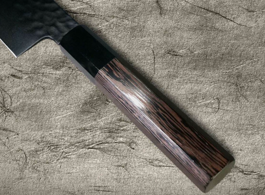 日本堺孝行 VG-10 黑影 特殊氧化涂层 三德刀 17cm(擅长处理蔬菜/鱼肉类)