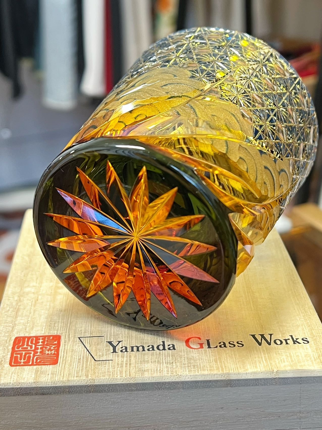 Yamada Edo Kiriko Whiskey Glass – “Ripple Series” 漣 (Amber Blue)