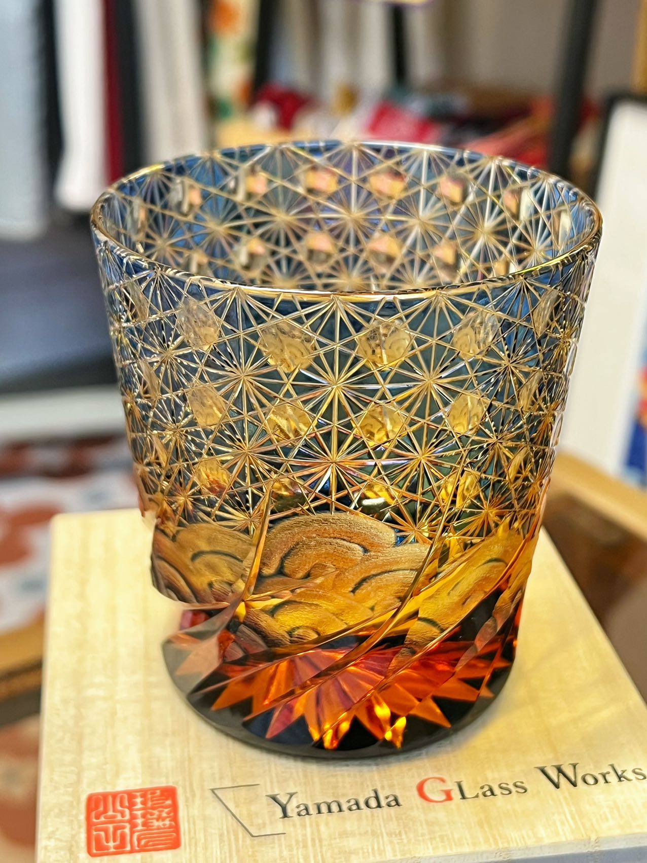 Yamada Edo Kiriko Whiskey Glass – “Ripple Series” 漣 (Amber Blue)