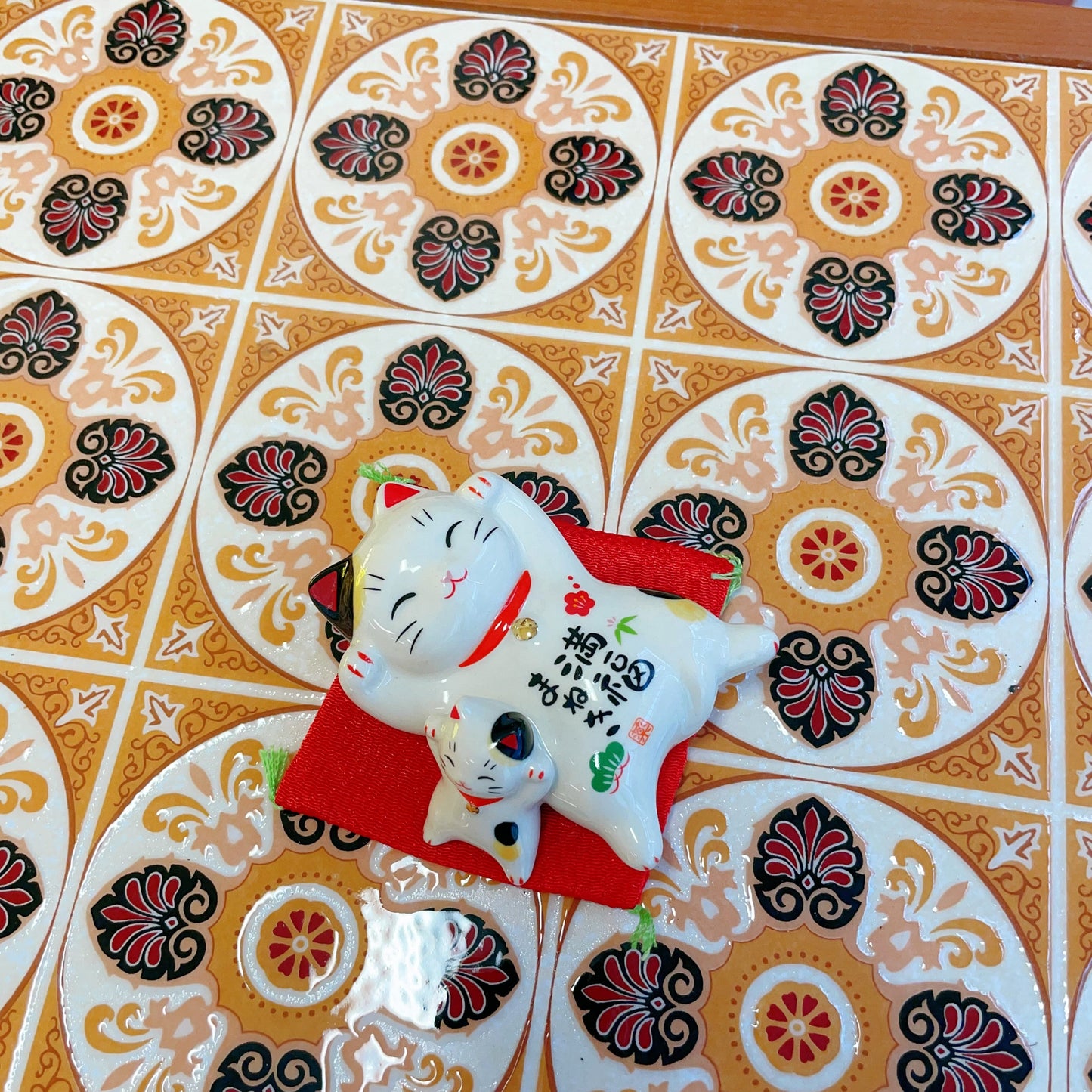 日本 薬師窯 招财猫  彩绘 满福母子招财猫  #7867 约高4cm 宽10cm