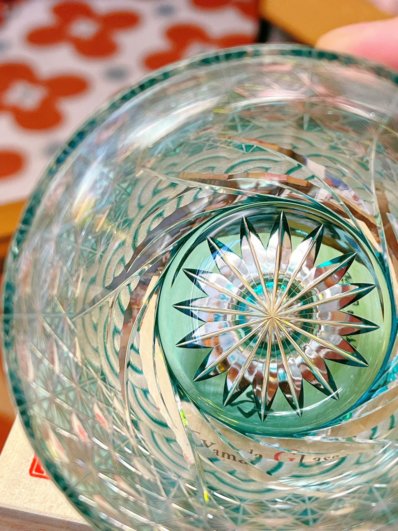 Yamada Edo Kiriko Whiskey Glass – “Ripple” 漣 Series (Amber Green)