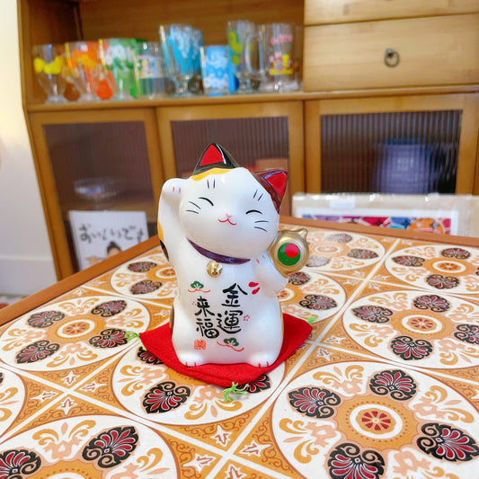 Japanese Yakushigama Maneki-neko (Lucky Cat)#7447