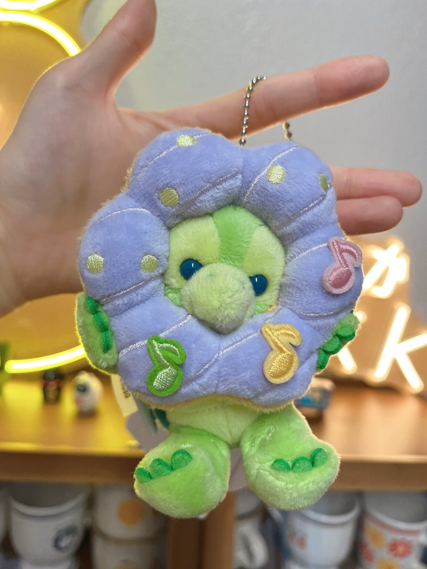 Tokyo Disney Summer Limited Keychain Plush – Olu Mel with Donut Series
