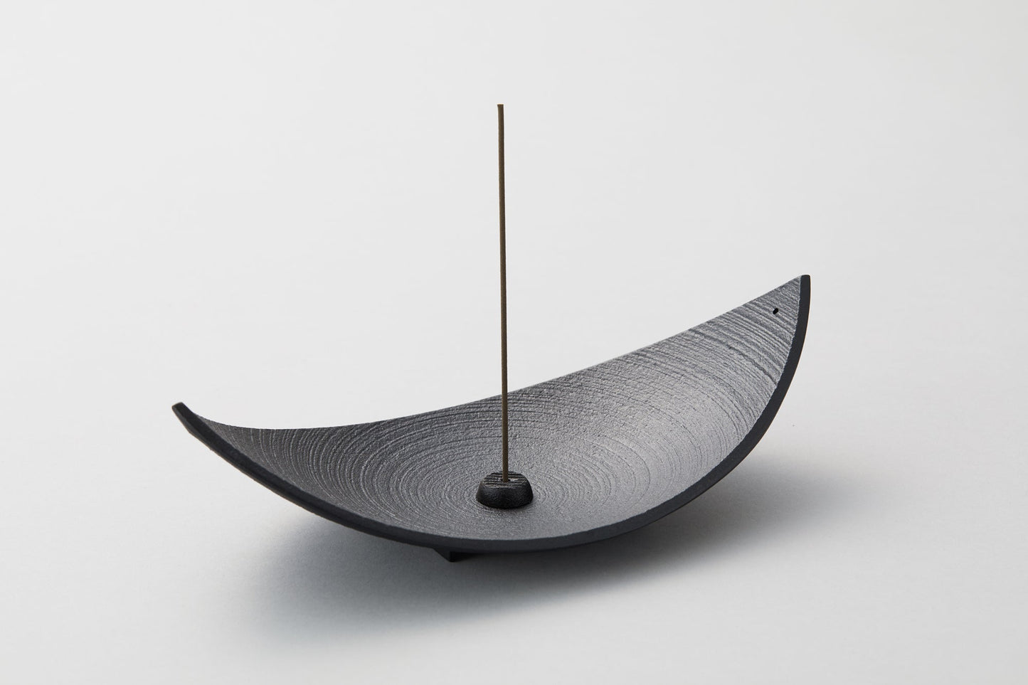 Japan Chushin Kobo Cast Iron Incense Tray – Made in Japan – Bamboo Leaf Boat  #79813
